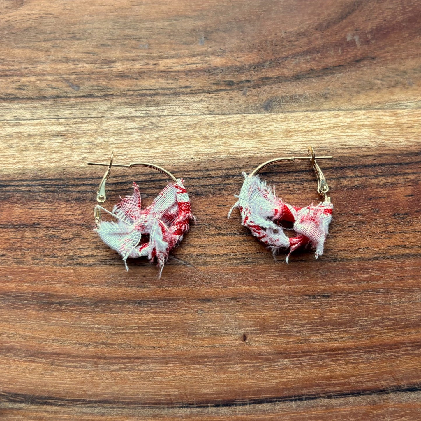 Gold Red Knot Small Hoop