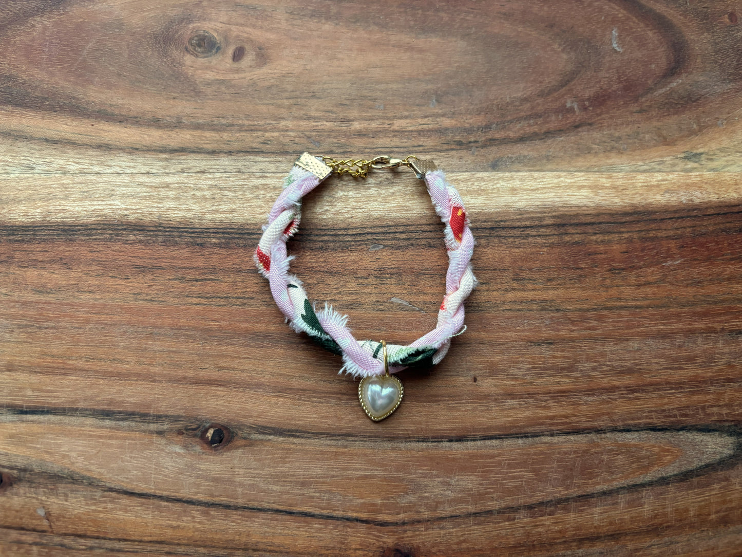 Gold Heart Twist Bracelet