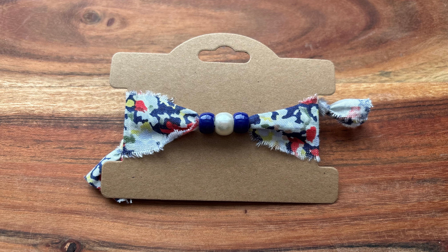 Blue Floral Beaded Friendship Bracelet