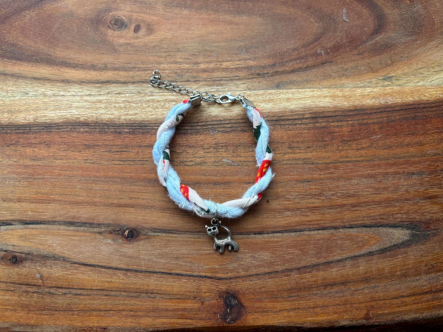 Silver Cat Twist Bracelet