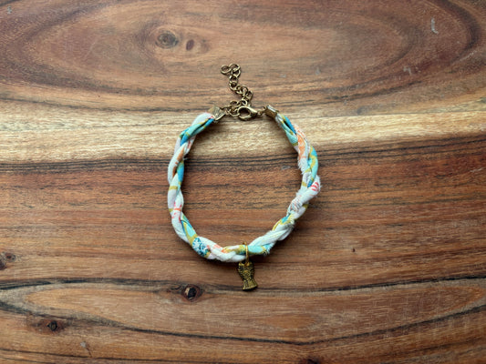Gold Fish Twist Bracelet